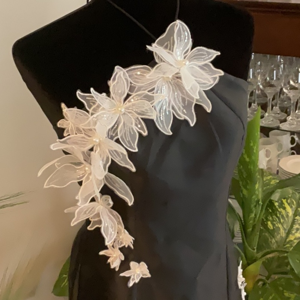 HUTCH -  Black Taffeta Dress with White Floral Design - NWOT - Picture 2 of 6